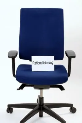 Bild: Arbeitszeugnis und betriebsbedingte Kündigung