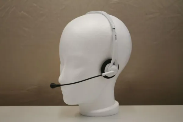 „Virtueller Rettungsarzt“ kann Leben retten - HDI-Gerling Innovationspreis und aid-angel auf der Hannover Messe Bild: „Virtueller Rettungsarzt“ kann Leben retten - HDI-Gerling Innovationspreis und aid-angel auf der Hannover Messe