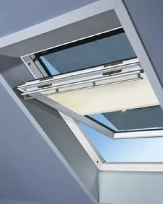 Bild: Dachfenster - Lichteinfall und Sonnenwärme individuell steuern