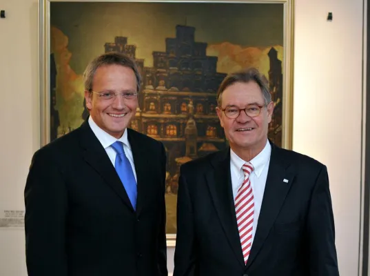 Bild: Michael Zeinert neuer Hauptgeschäftsführer der IHK Lüneburg-Wolfsburg