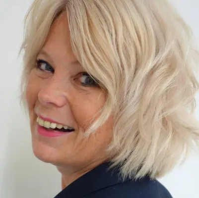 Bild: 'Hexe Holle' Zauber und Tarot im Märchenkrimi von Karla Holm