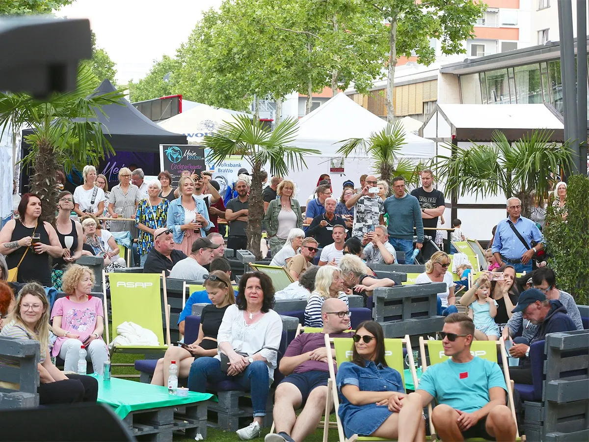 Sommerinszenierung in der Wolfsburger Innenstadt (© WMG Wolfsburg)