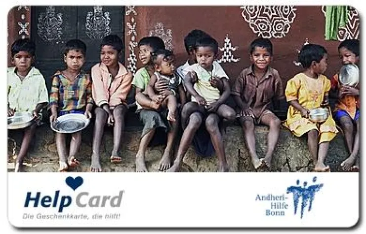Bild: Mit Weihnachtsgeschenk Gutes tun - Die Helpcard ist in ihrer Art weltweit einmalig.