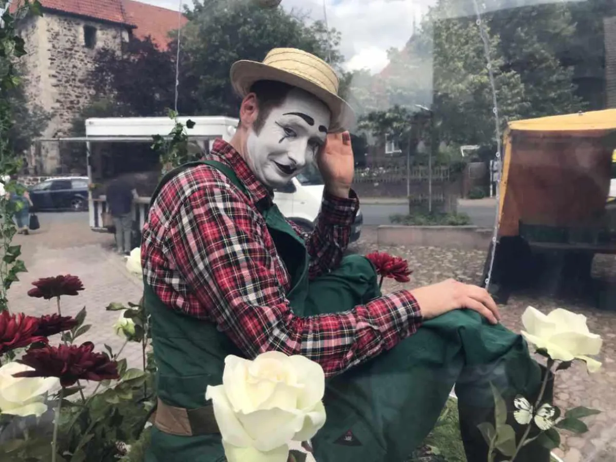 Basti in seiner Bubble ermöglicht künstlerischen Einsatz