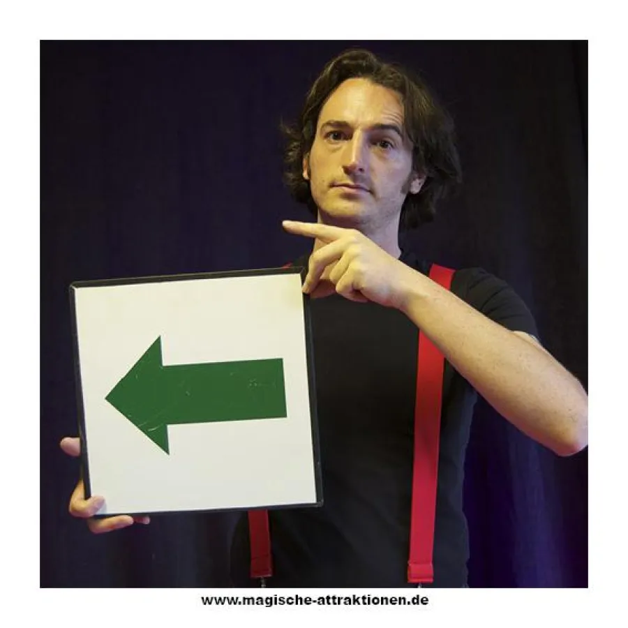 Michael Kühn verzaubert das Ettlinger Publikum