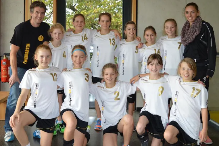 Handball ist kein Mädchenballett Bild: Handball ist kein Mädchenballett