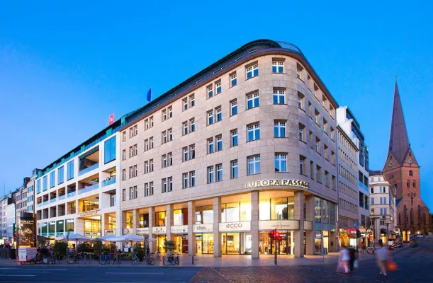 Food for Good - 1 Jahr Food Sky in der Europa Passage am Jungfernstieg Bild: Food for Good - 1 Jahr Food Sky in der Europa Passage am Jungfernstieg