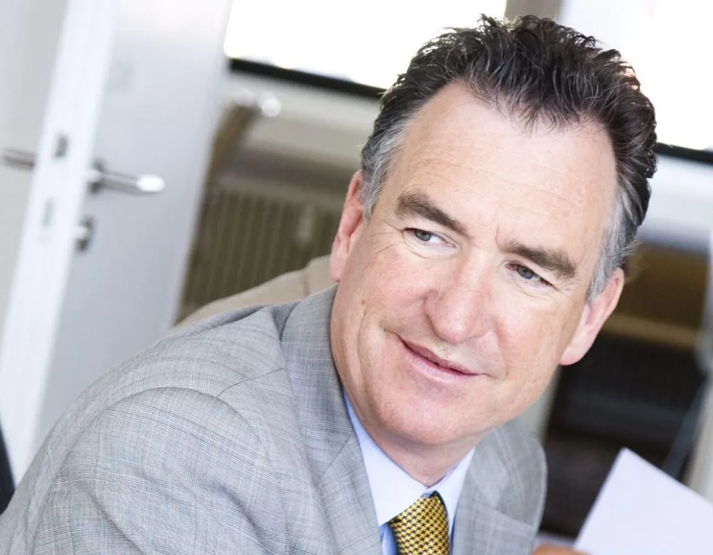 Joachim Lang berät Unternehmen bei Personalbeschaffung, Personalentwicklung und Personalführung