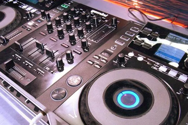 Gemini-NAMM-News: Media-Player und MIDI-Controller Bild: Gemini-NAMM-News: Media-Player und MIDI-Controller