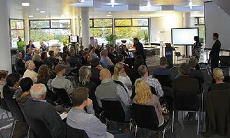 'Ich höre, was du nicht sagst!' Bild: 'Ich höre, was du nicht sagst!'