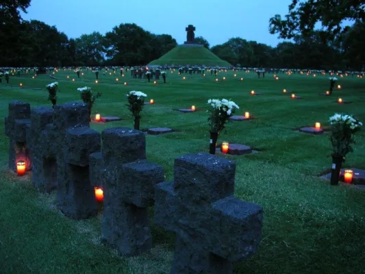 Bild: Blumen gegen das Vergessen