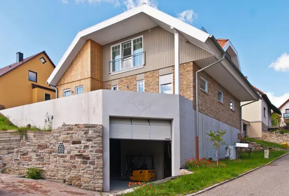 Bild: Zwischen Tradition und Moderne: Qualitätsweine aus glatthaar-Fertigkellern