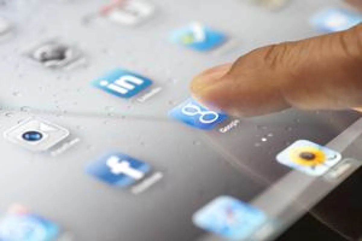 Von Apple abgeschaut: Apps für den Kopierer mit AutoStore von NSi. Grafik: iStockphoto