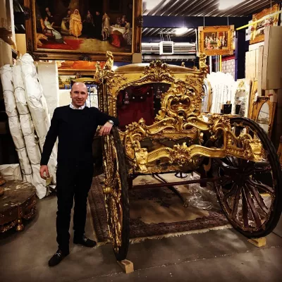 Bild: "Der Preis spielt keine Rolle" - Luxus Möbel im Barockstil