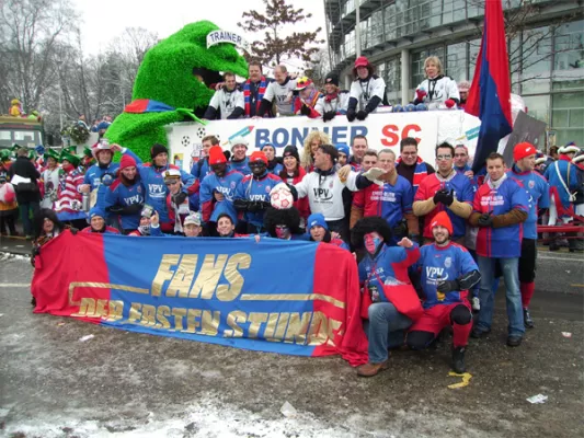 Bild: Fußball WM - Breite Unterstützung für Bonner Fan-Initiative