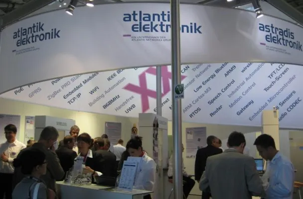 Bild: Atlantik Elektronik Messestand - ein Besuchermagnet auf der electronica 2010