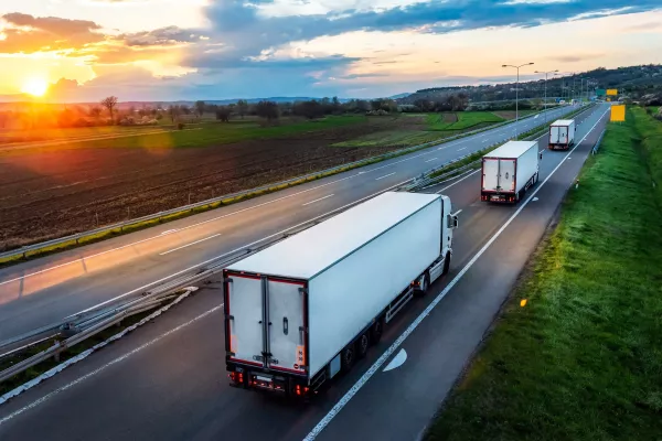 Transporte nach Belarus: Mit Kraft und Zuverlässigkeit zum Ziel Bild: Transporte nach Belarus: Mit Kraft und Zuverlässigkeit zum Ziel