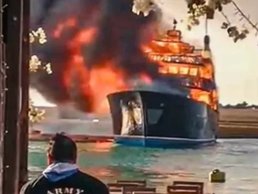 Bild: Wenn ein Schiff sinkt - was bleibt?