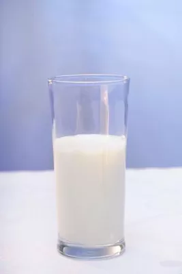 Bild: Ist Milch ein Getränk oder eine Mahlzeit?