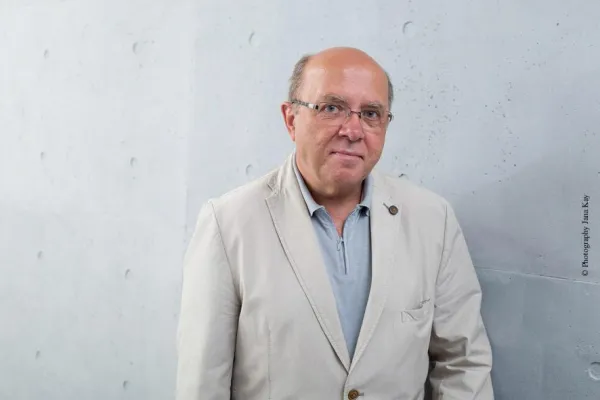 Bild: Prof. Dr. med. Hans Konrad Biesalski erhält den Justus von Liebig-Preis für Welternährung 2017