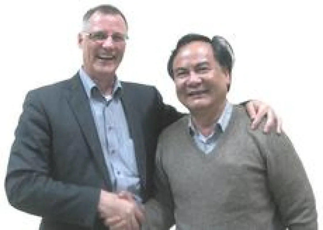 Wolfgang Kersten & Prof. PhD.MD Bui Duc Phu (Direktor Hue Central Hospital)