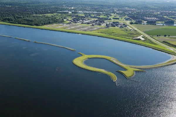 Bild: Neuheit in Flevoland: Eine farbenprächtige Tulpeninsel