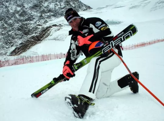 Bild: Weltrekordler Flühr vor GOLDEN ELEVEN: Abschlusstraining bei Europacup in Weltrekord-Ski-Halle