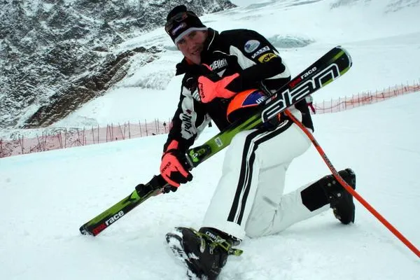 Weltrekordler Flühr vor GOLDEN ELEVEN: Abschlusstraining bei Europacup in Weltrekord-Ski-Halle Bild: Weltrekordler Flühr vor GOLDEN ELEVEN: Abschlusstraining bei Europacup in Weltrekord-Ski-Halle