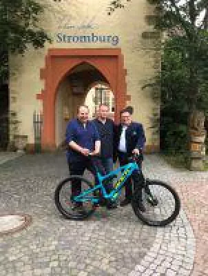 Bild: Mit B-Fit 5.0 und Starkoch Johann Lafer ist Profession Fit weiterhin auf Expansionskurs.