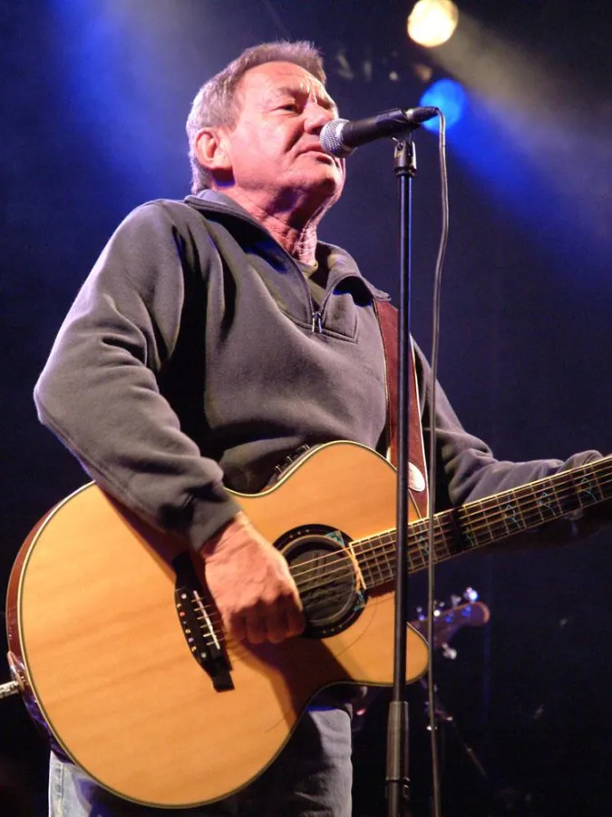 'Schifoan & Wolfgang Ambros': Der Austro-Pop Star sorgt zum Start der Wintersaison für Partylaune