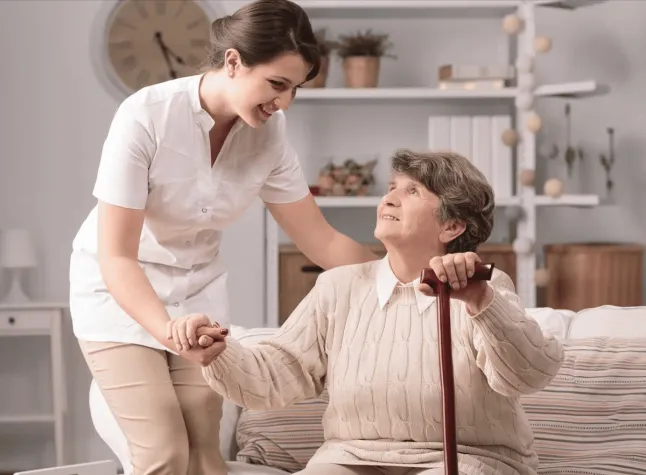 Bild: 24 Stunden Pflege zu Hause - Betreuung, Vermittlung & Kosten