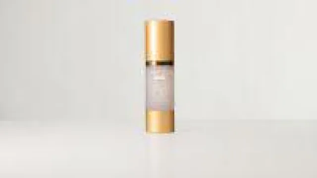 Bild: Neues aus der Kosmetik - Falten reduzieren in 3 Minuten