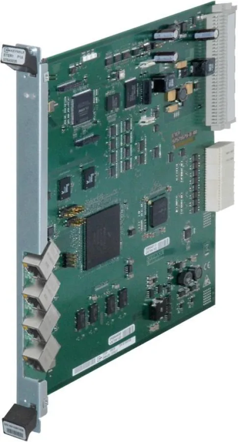 Die neue Ethernet-Aggregations-Baugruppe erweitert Switching- und Routing-Funktionen der Multi-Service-Zugangsplattform UMUX (Quelle: KEYMILE)