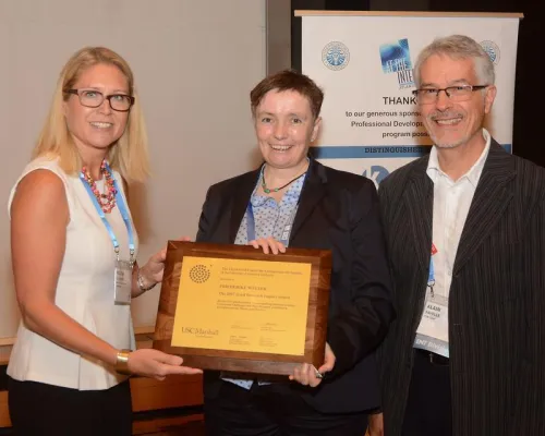 Bild: Internationale Auszeichnung für Präsidentin des IfM Bonn