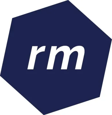 Bild: Von Null auf 100.000 Fans - rekordmarke brennt für Feuerwear