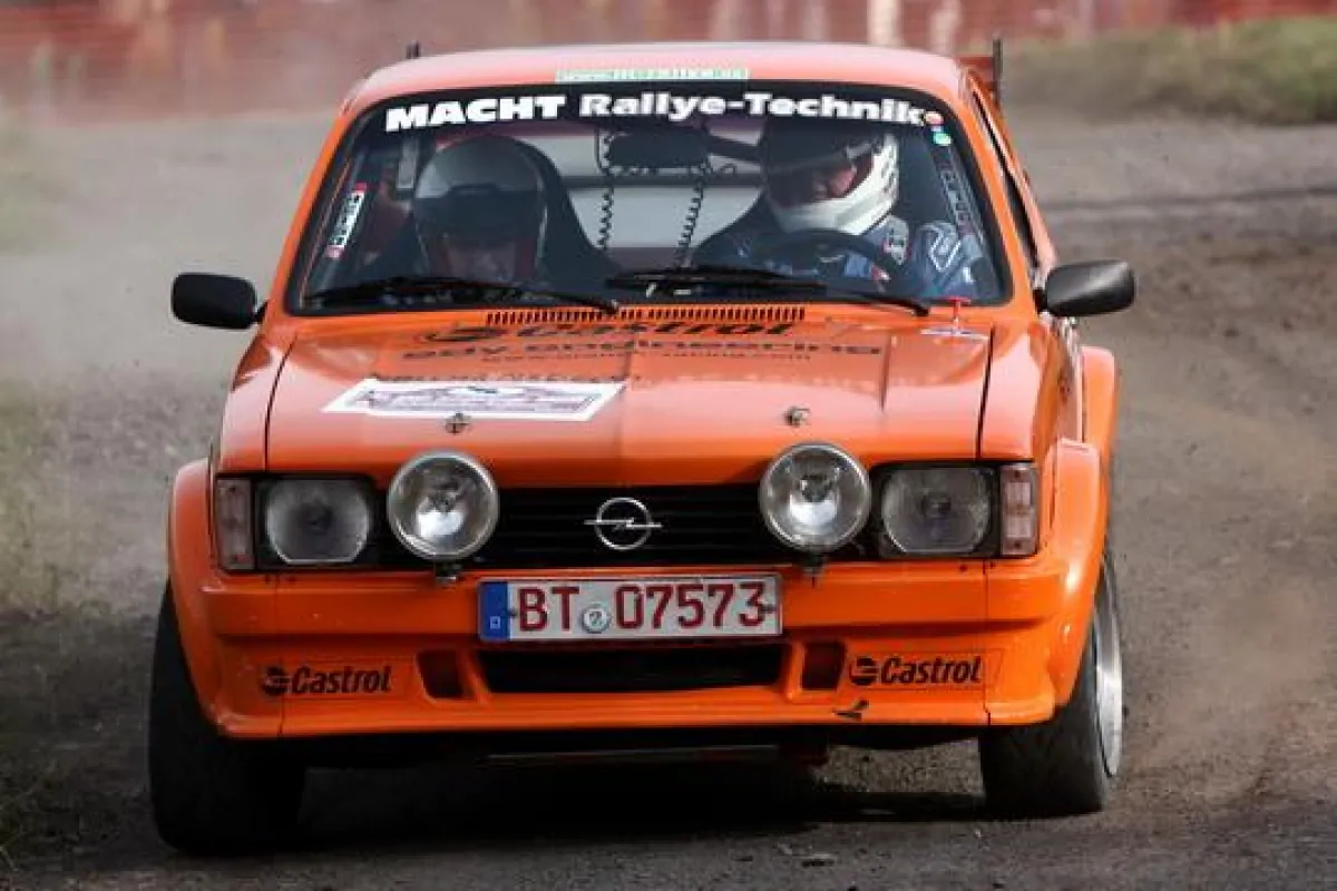 Die Thüringer Copilotin Natalie Braun im Einsatz (Foto: D. Neidel)