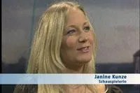 Janine Kunze im Gespräch mit Bruder Paulus - Sonntag, 20.05.2007, 8.30 Uhr, N24 Ethik „Um Gottes Willen\" Bild: Janine Kunze im Gespräch mit Bruder Paulus - Sonntag, 20.05.2007, 8.30 Uhr, N24 Ethik „Um Gottes Willen\"