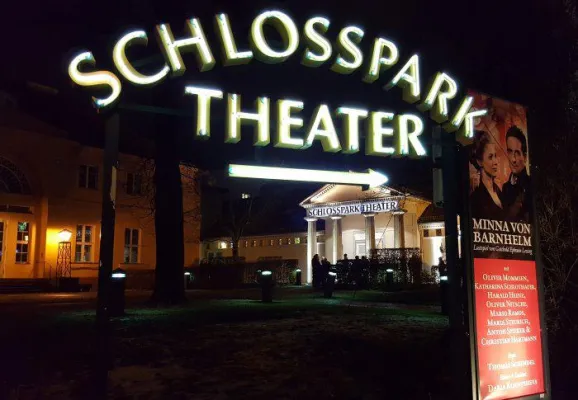 Bild: Schlosspark Theater Berlin: Ehre, Unglück und ein Ring -Minna von Barnhelm