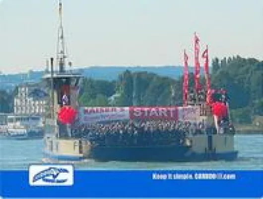 Carboo4U Athlet Oliver Strankmann beim 19. KAISER´s Bonn Triathlon 2009 Bild: Carboo4U Athlet Oliver Strankmann beim 19. KAISER´s Bonn Triathlon 2009