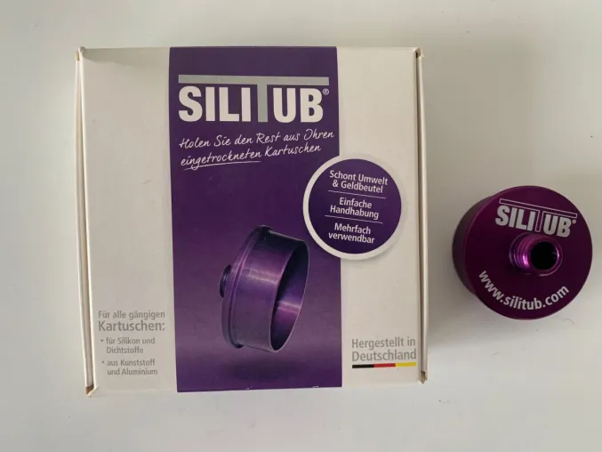 Bild: SILITUB Adapter - die Hilfe für Ihre eingetrockneten Silikontuben