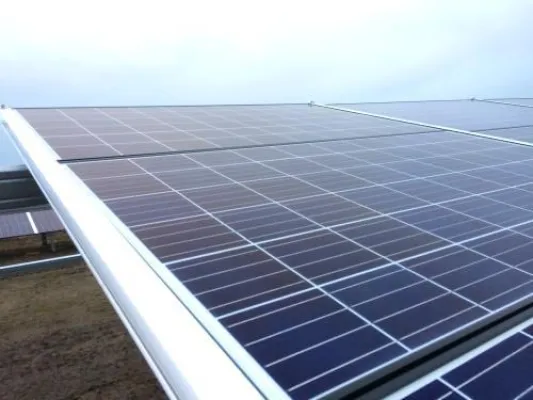 Bild: Wechselrichterhersteller SolarMax schließt erfolgreiches Geschäftsjahr mit 10-MW-Projekt ab