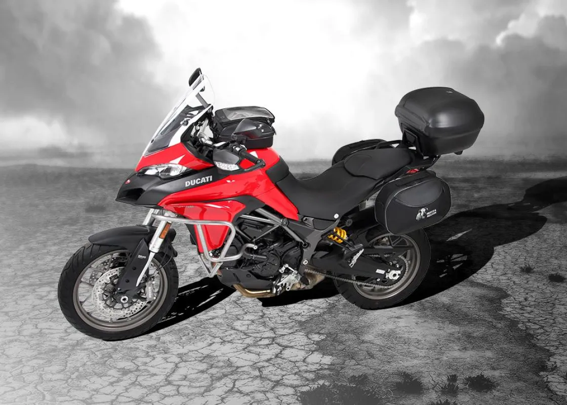 Multistrada 950 mit Zubehör von Hepco&Becker
