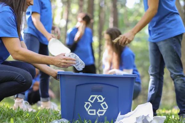 Bild: Bewegung gegen Achtlosigkeit - Was Müll tatsächlich zum Mainstream macht