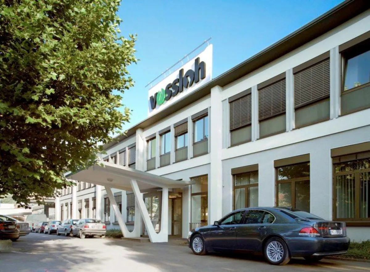 Das Firmengebäude der Firma Vossloh in Werdohl