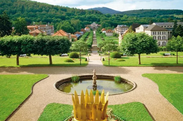 Bild: Quellen der Gesundheit: Im Staatsbad Bad Brückenau liegen Rehabilitation und Wellness ganz nah beieinander