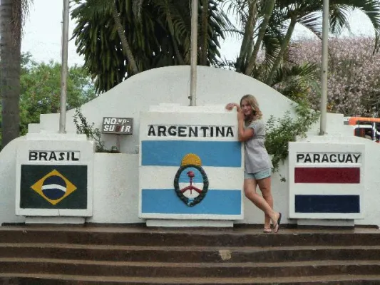 Nach Weihnachten für einen Schulbesuch ins Ausland / Ohne Zeitverlust in Klasse 10 zurückkehren Bild: Nach Weihnachten für einen Schulbesuch ins Ausland / Ohne Zeitverlust in Klasse 10 zurückkehren