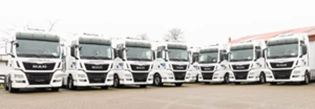 Bild: B+S ergänzt Fuhrpark um zehn Euro-6-Lkw von MAN