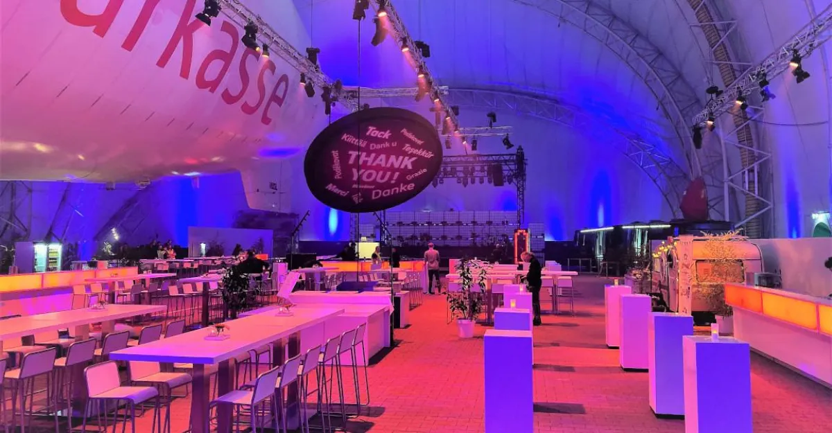 Innenraum WDL Luftschiffhalle (Foto: Aventem, frei zur Veröffentlichung bei Namensnennung)