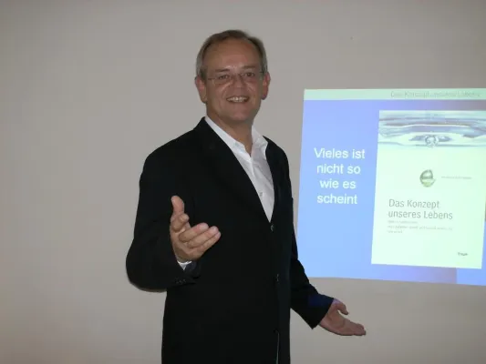 Das Konzept unseres Lebens – ein Seminar der Offenlegung mystischer Inhalte Bild: Das Konzept unseres Lebens – ein Seminar der Offenlegung mystischer Inhalte