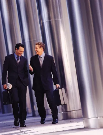 Sprachreisen ins Ausland: Lernen vor Ort statt Trockenübungen am PC Bild: Sprachreisen ins Ausland: Lernen vor Ort statt Trockenübungen am PC